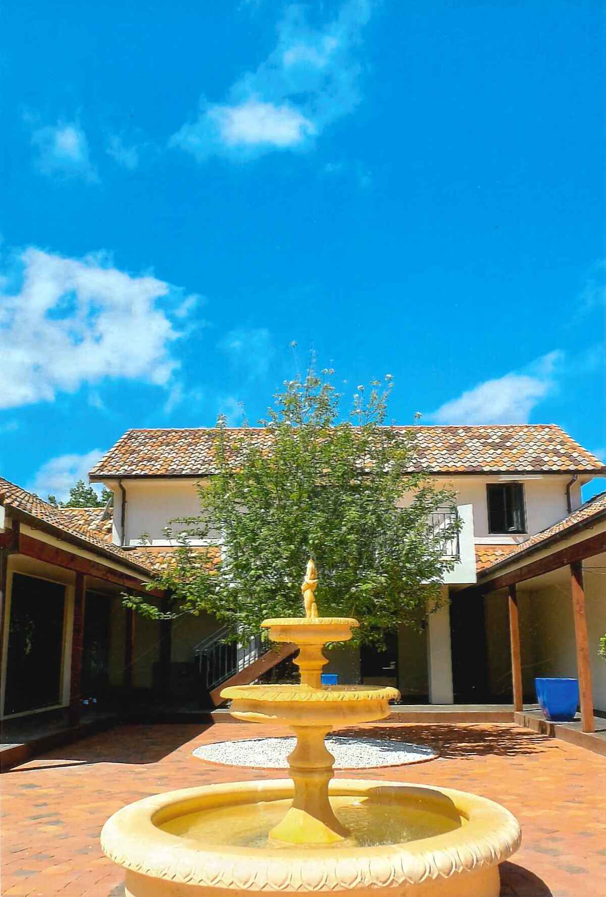 Kensington Two Tier Fountain